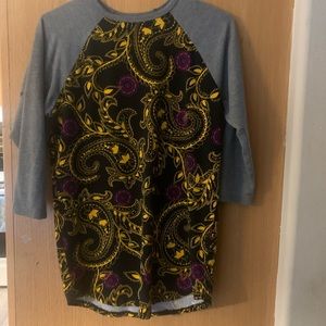 LulaRoe long sleeve shirt! Size XS
